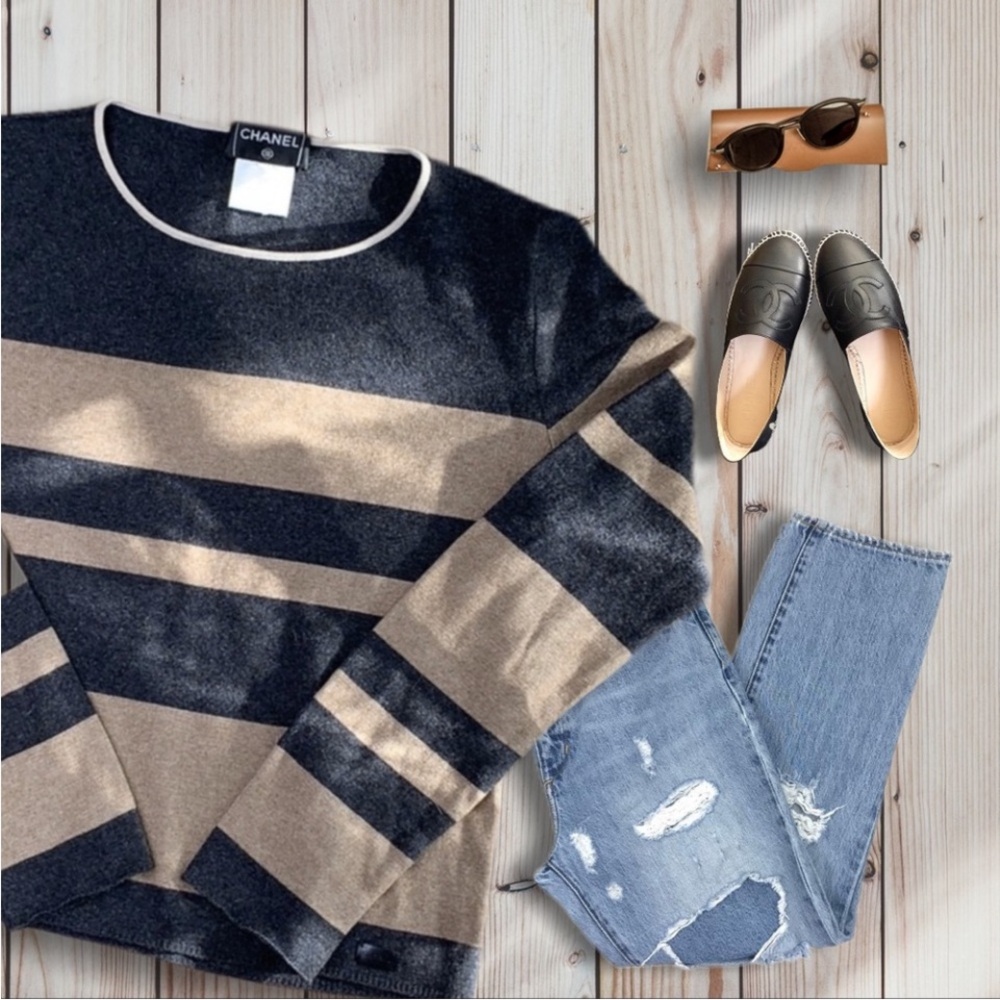 Chanel Women's Sweater - Black and Tan Stripes Sz 40